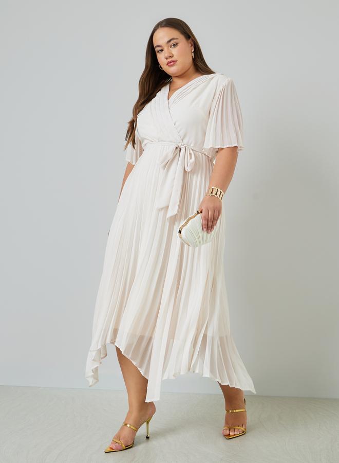 Styli Plus Size Asymmetric Hem Pleated Midi Dress - Image 1