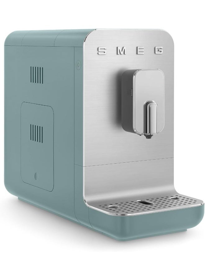 smeg Bean To Cup Coffee Machine With Integreated Milk System, 15 Bar Pressure, Italian Design, 1.4 L BCC13EGMUK EMERALD GREEN - Image 2