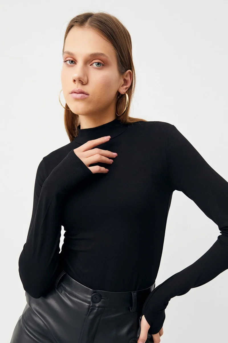 بيبانتولون BIPANTOLON Women's 3-Pack Slim Fit Half Turtleneck Bodysuits
