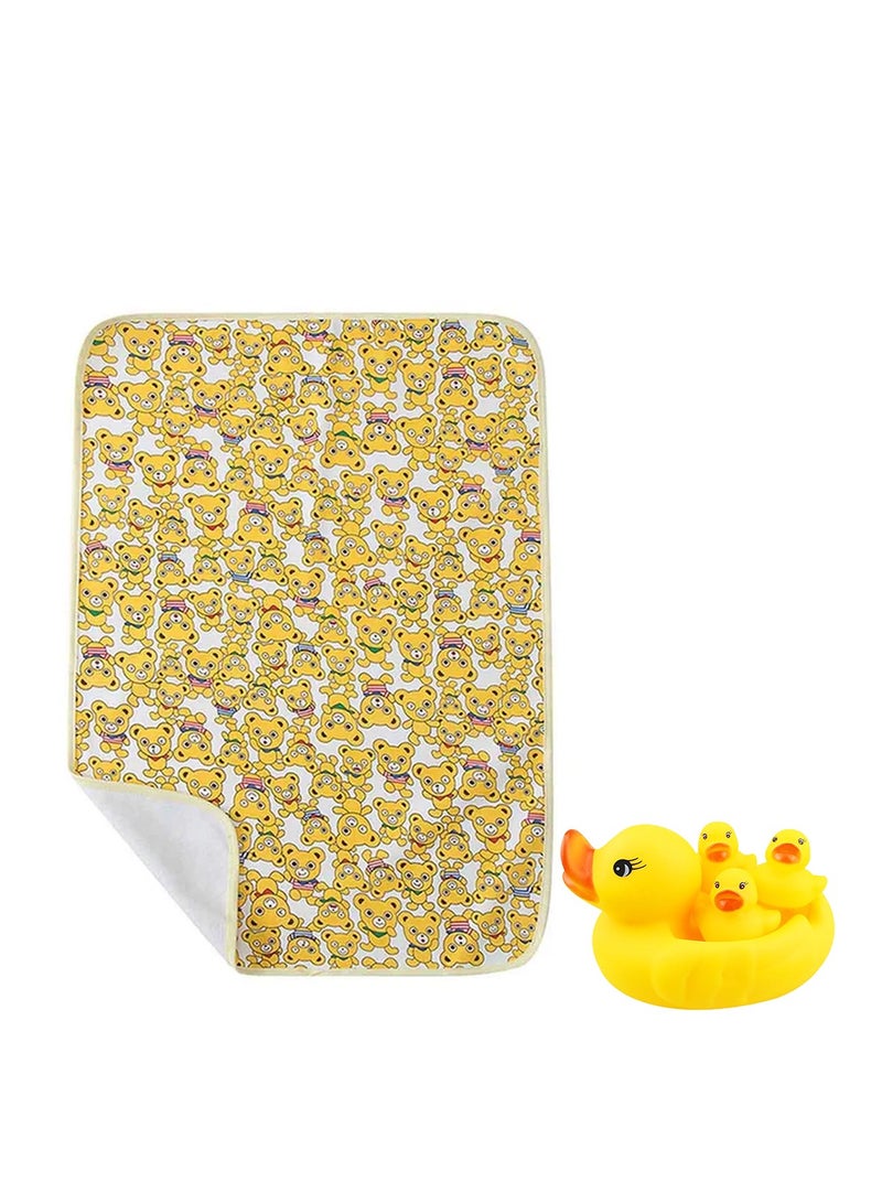STAR BABiES مجموعة ستار بيبيز كومبو - سجادة تغيير حفاضات قابلة لإعادة الاستخدام، بطة مطاطية، 4 قطع - أصفر - Image 1