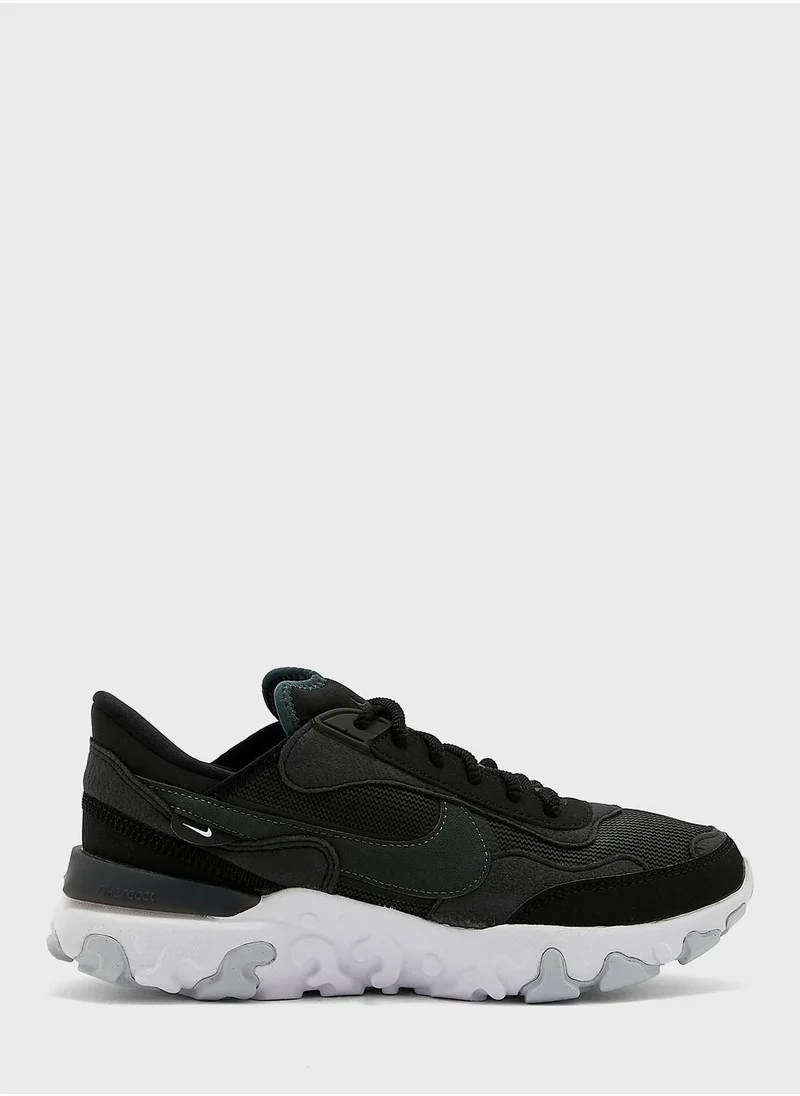 Nike React R3Vision