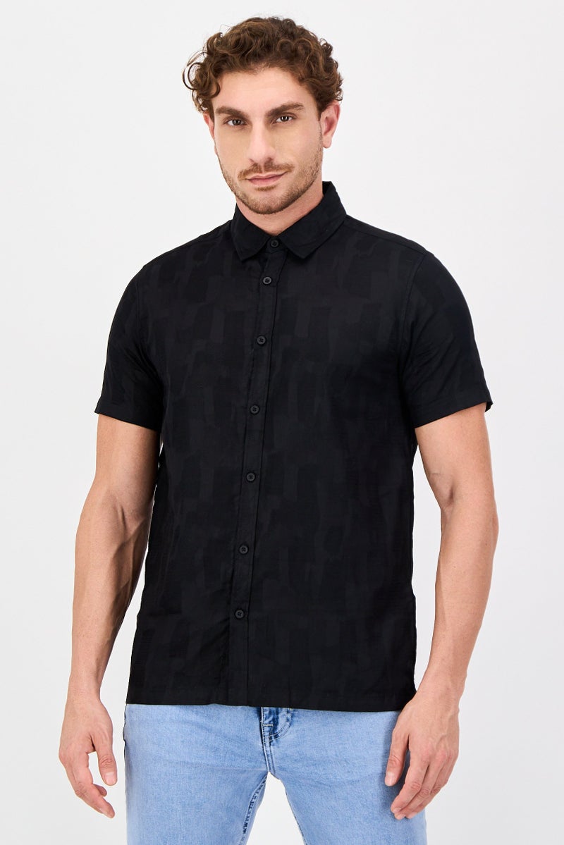 Threadbare Men Regular Fit Textured Short Sleeve Casual Shirt, Black - Image 1