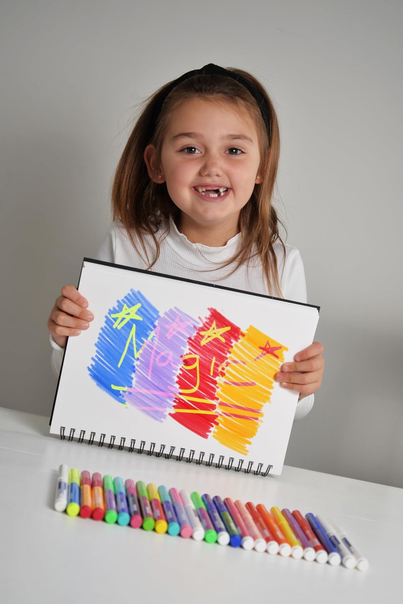 Marvin's Magic - Original x 25 Amazing Marker Pens - Color Changing Magic Pen Art - Create 3D Lettering or Write Secret Messages - Includes 25 Colour Changing Pens - Image 4