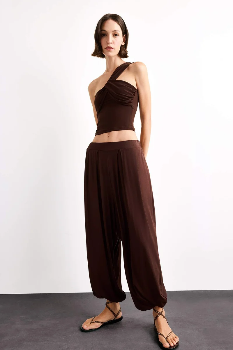 DeFacto Heart Collar Tank Top