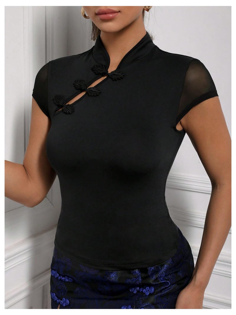 SweatyRocks تي شيرت قصير الأكمام للنساء من سويتي روكس بقلنسوة ضيقة، بلون أسود - Image 5