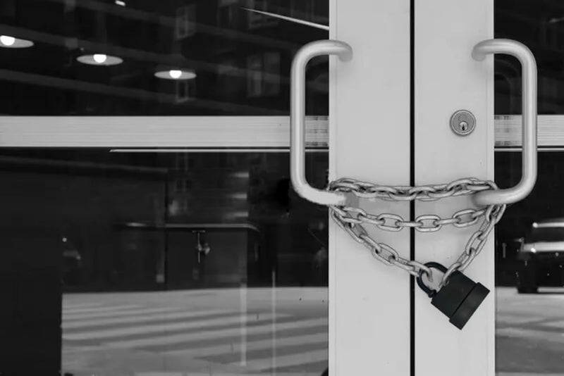 Cyrox Cyrox AntiTheft Door Lock Heavy Duty Waterproof Padlock Short Shackle Padlock Waterproof 45mm Outdoor Security Lock with 3 Keys 1Pcs  - Image 4