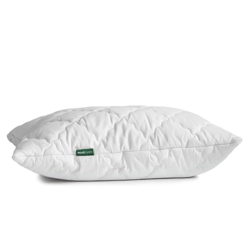 WOOLROOM Classic Quilted Wool Pillow Standard Size Medium Firm  Hypoallergenic Temperature Regulating Bed Pillow Comfort  100 British Wool for Natural Sleep  Feather and Down Alternative