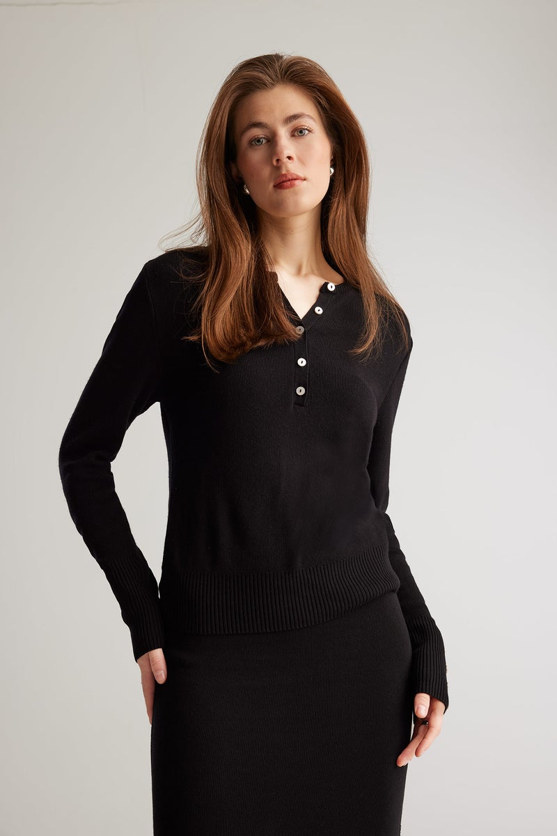 DeFacto Woman Regular Fit Polo Collar Basic Knitwear Pullover  - Image 1