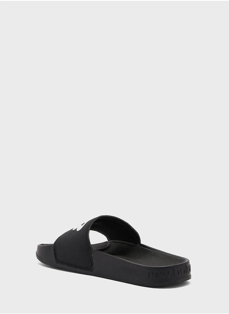 نيو بالانس 200 casual sandals