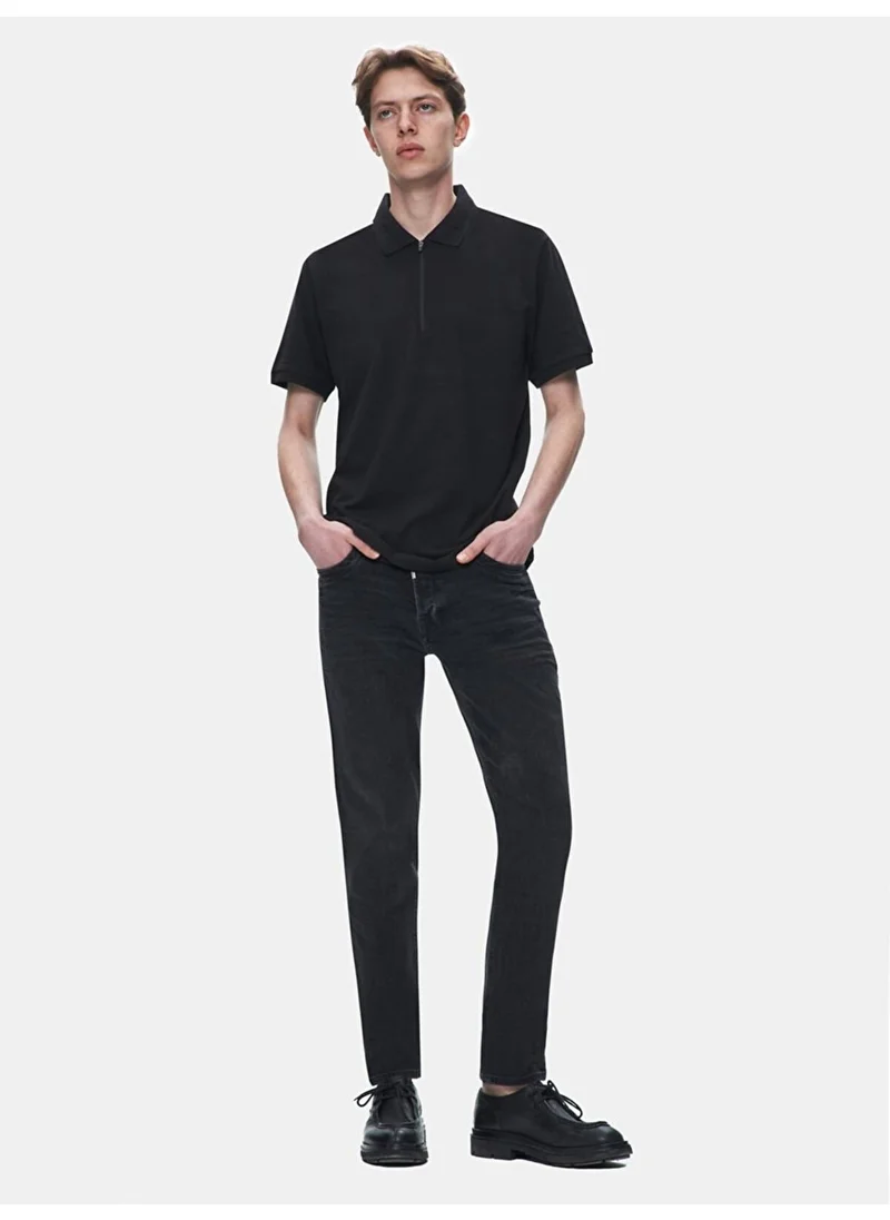 ال تي بي Black T-Shirt
