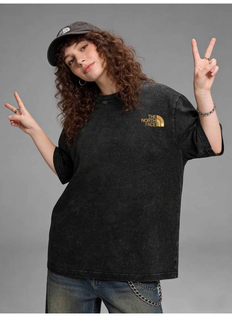 THE NORTH FACE Men's and women's T-shirts with the same style in the north face, high-grade cotton loose short sleeves with golden logo, retro street clothes for men and women. - Image 4