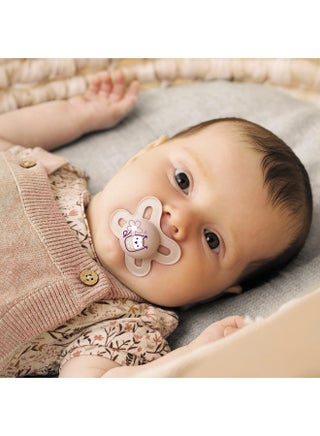 mam pacifier using a pacifier for newborn