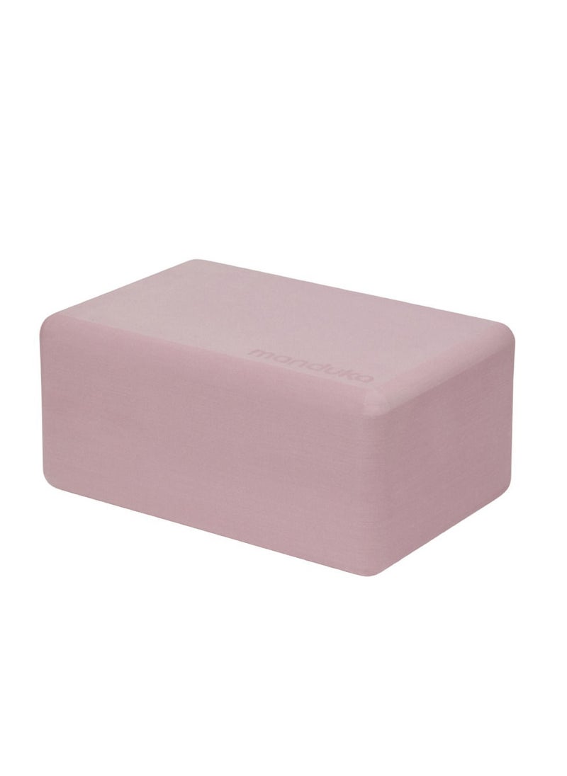 Manduka RECYCLED FOAM BLOCK ELDERBERRY 4 INCH  - Image 2