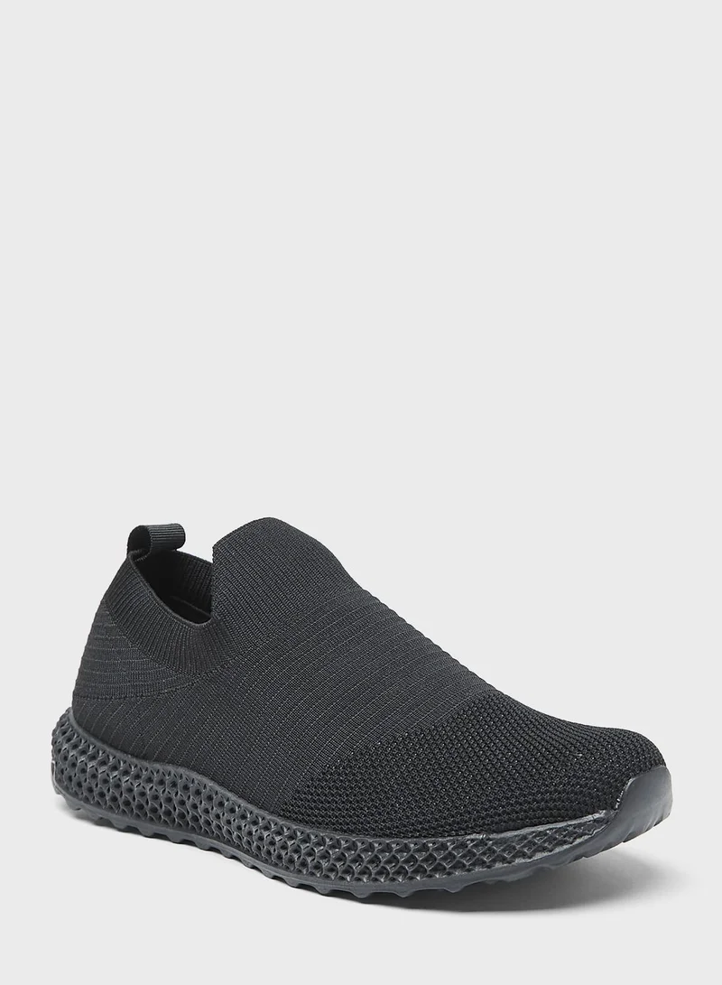 شو اكسبرس Slip On Low Top Sneakers