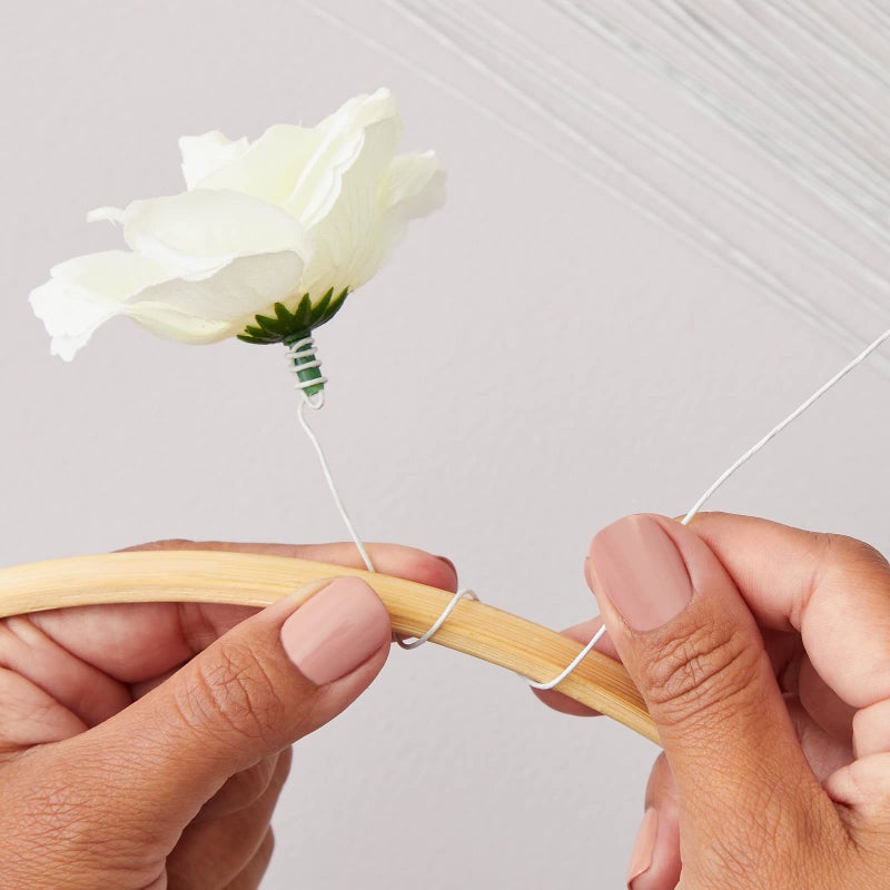 Juvale 300 Pieces White 22 Gauge Floral Wire Stems for DIY Crafts, Artificial Flower Arrangements (16 in) - Image 2