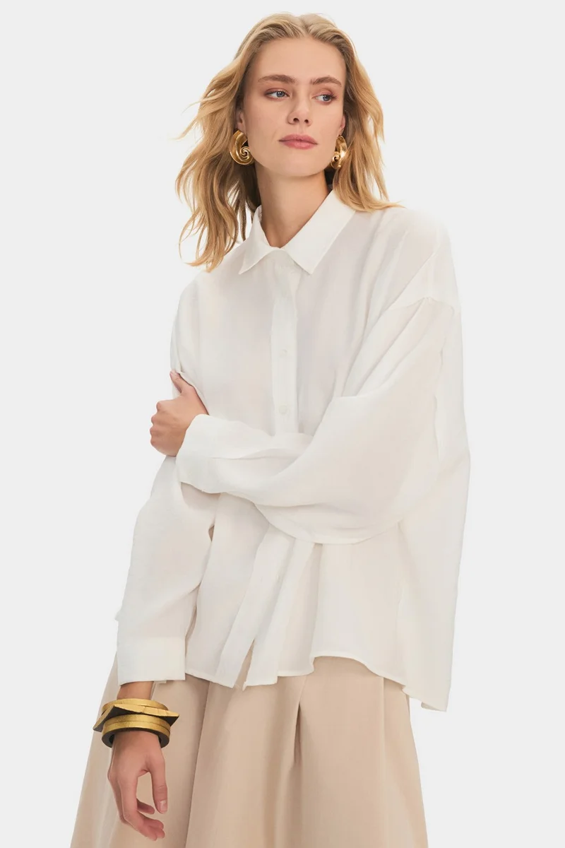 JUNE Loose Fit Shirt