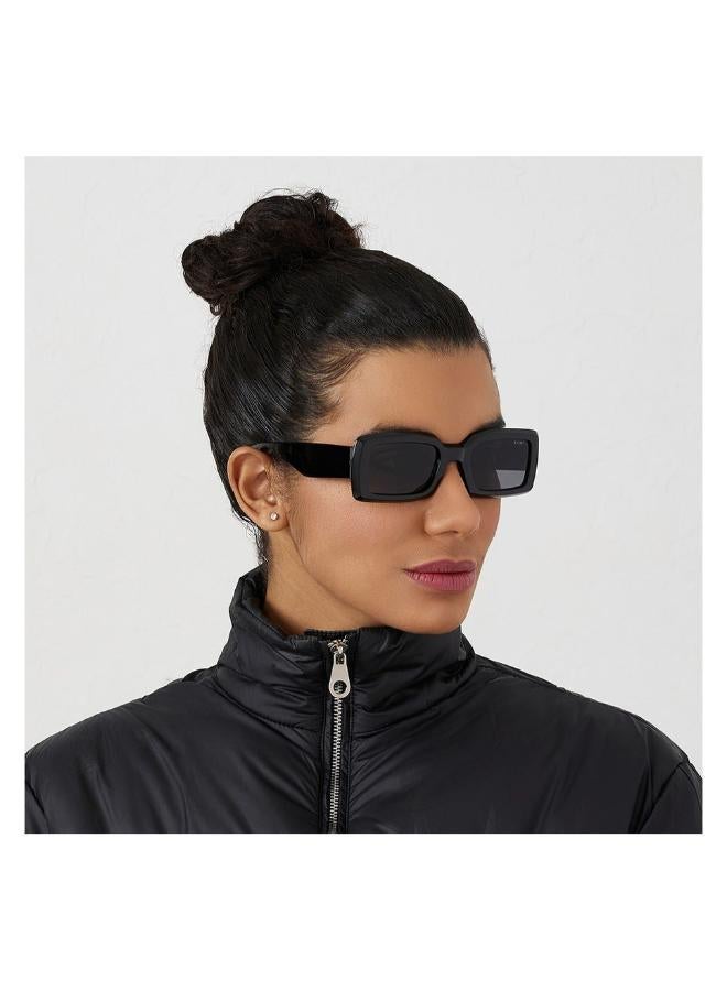 بلاك أوت بلاك آوت زين نظارات شمسية مستطيلة للنساء مع حماية من الأشعة فوق البنفسجية أربعمائة - أسود ورمادي - Image 5