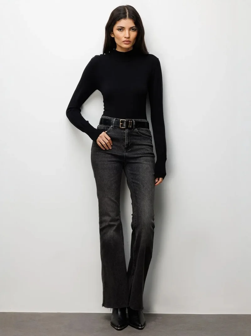 MixRay Black MIXRAY Turtleneck Knit Sweater for Women | Best Price UAE