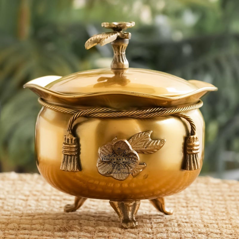 INDIAN ART VILLA Pure Brass Ribbon Bow Design Design Handi/Casserole with Designer Lid and 3 Legs, Serveware, Volume - 300 ML - Image 2