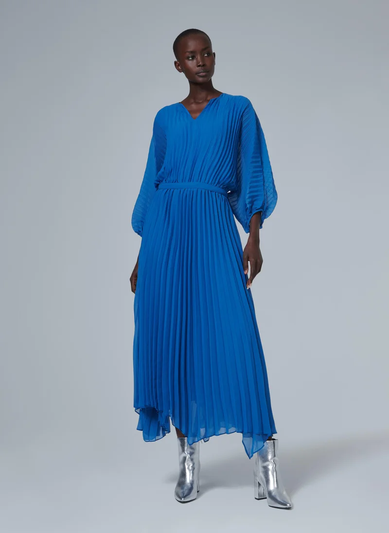 ليم Marked Waist Pleated Dress