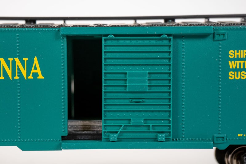 Bachmann Industries HO Scale 40' Box Car New York, Susquehanna and Western (Suzy Q) - Image 4