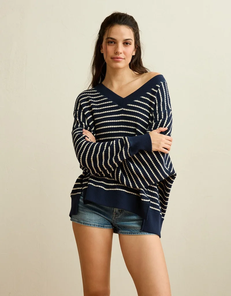 AE Big Hug V-Neck Waffle Sweatshirt