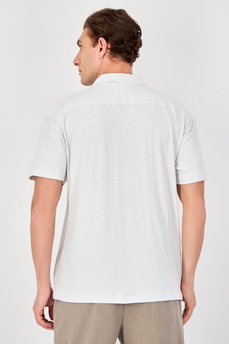 Report Collection Men Regular Fit Heather Short Sleeve Casual Shirt, Light Grey - Image 3
