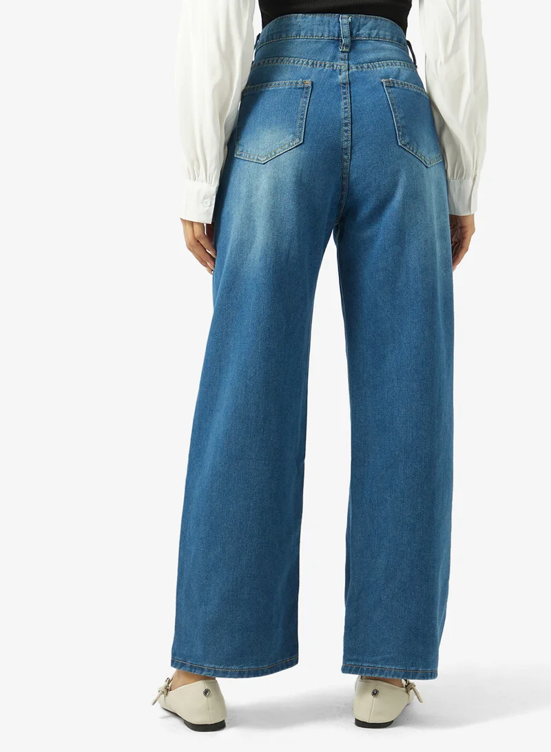 Ginger Mid Rise Straight Fit Jeans