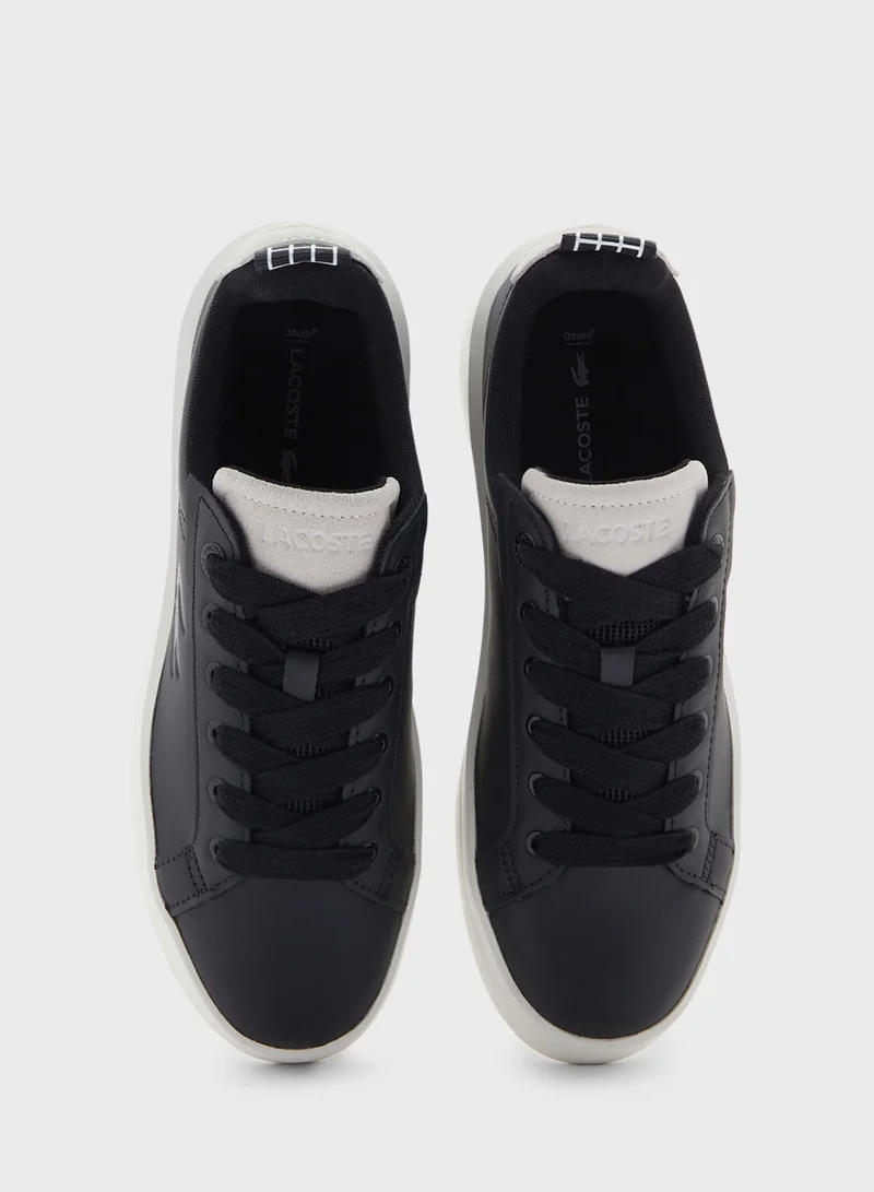 LACOSTE Carnaby Low Top Sneakers