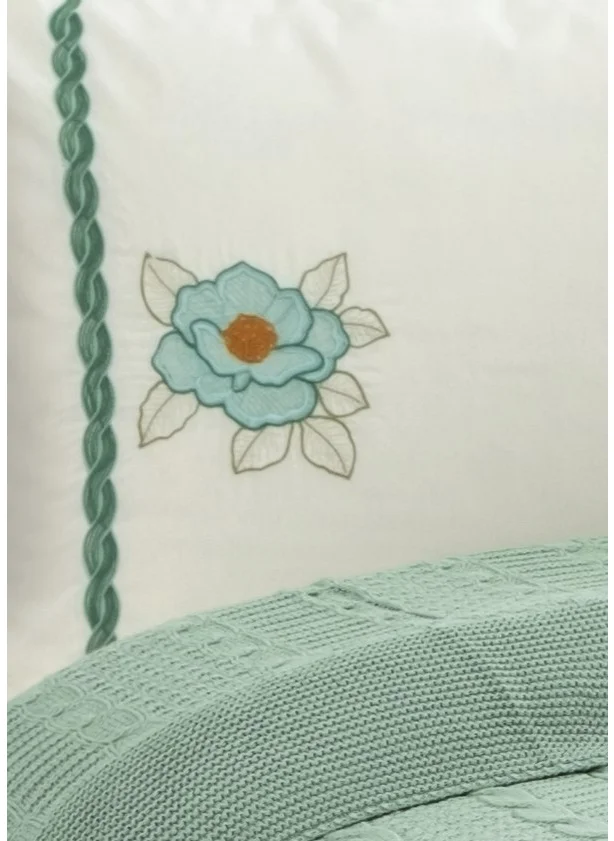 Sevim Knitted & Rose Embroidered Blanket Set - 4 Piece Dowry Blanket - Tivoli Rosetta - Mint Green