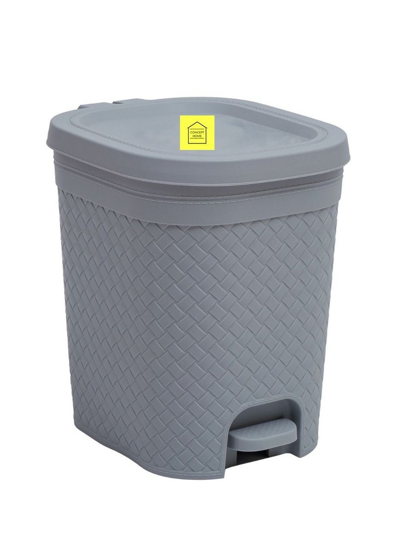 Concept home - Waste Bin with Pedal Grey Color 15 Liter - Image 1