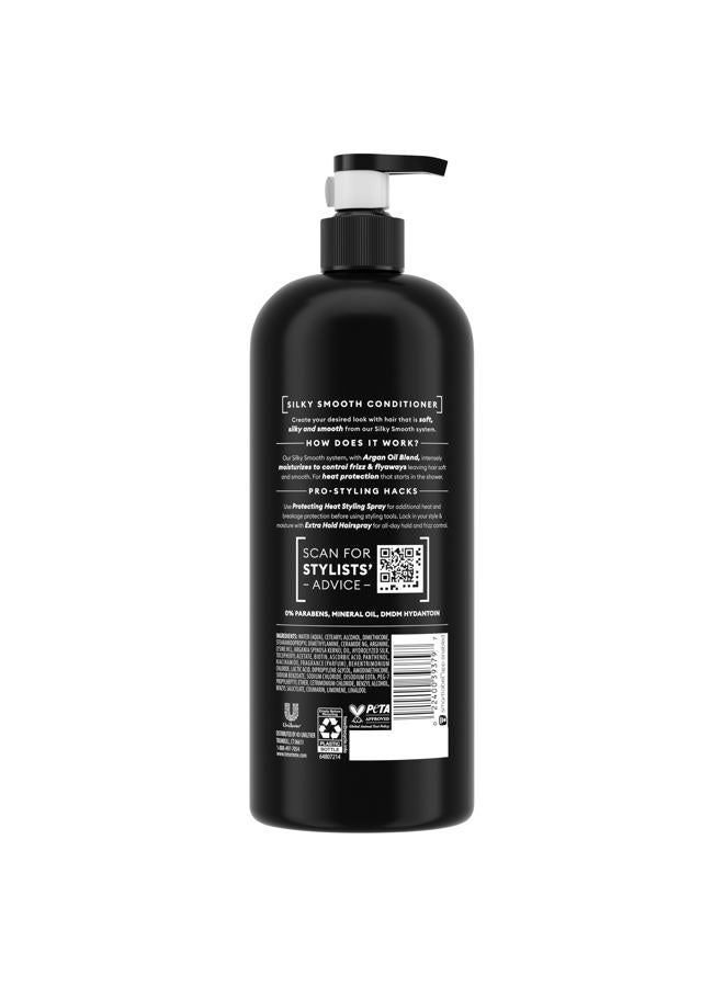 TRESemmé Silky & Smooth Anti-Frizz Conditioner for Frizzy Hair Formulated With Pro Style Technology 28 Fl oz - Image 2