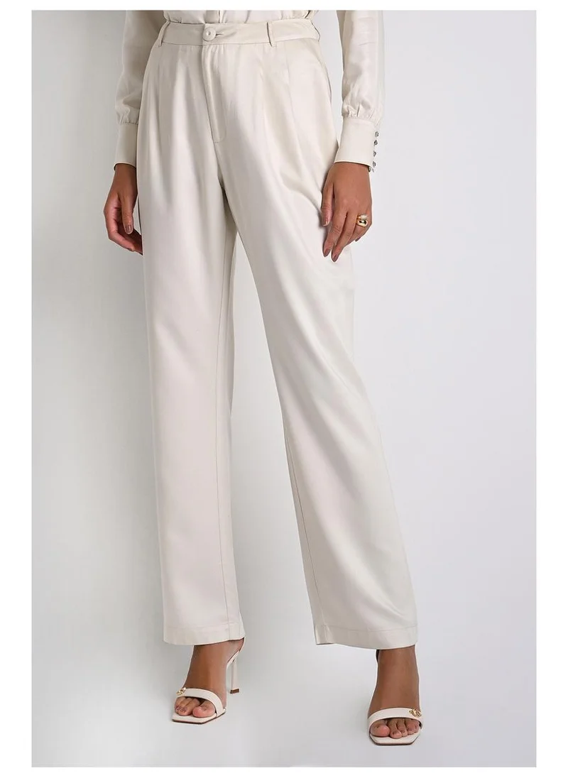 Classic Pleated Off-White Pants