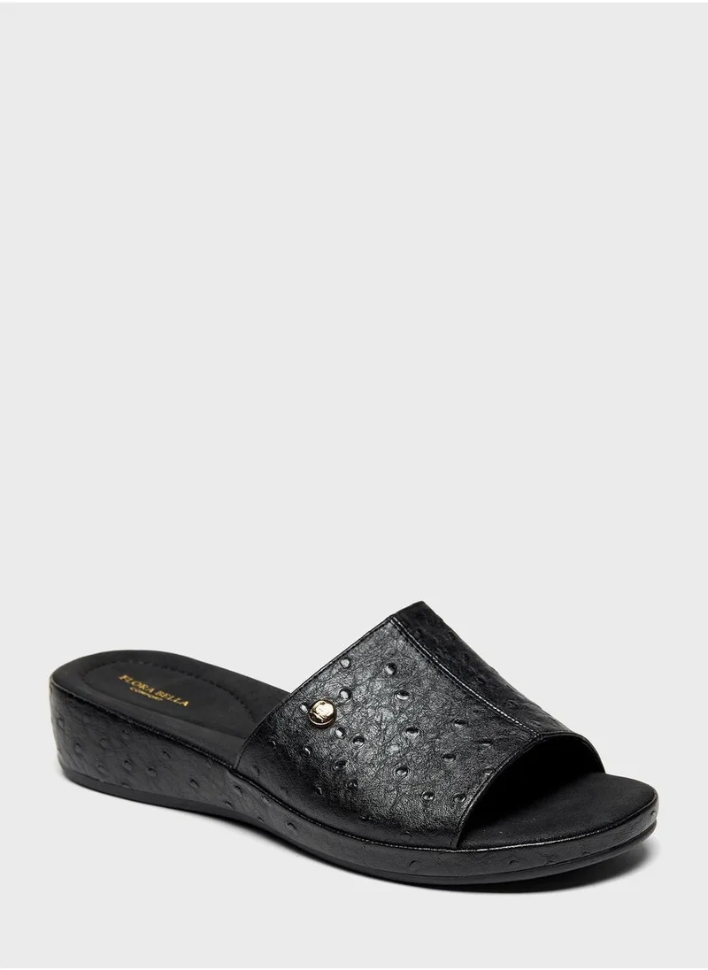 shoexpress One Strap Wedge Sandals
