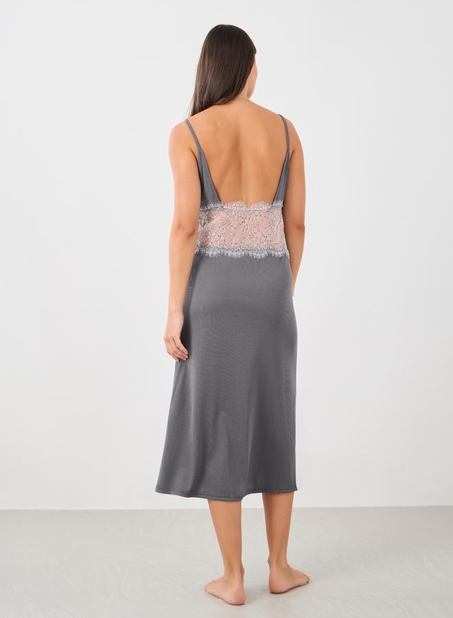 Styli Ribbed Lace Detail Low Back Slip Dress - Image 4