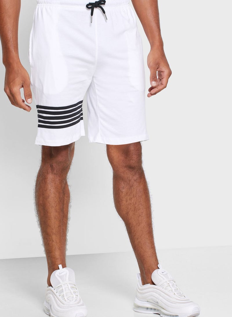 Seventy Five Striped Detailed T-Shirt & Shorts Set  - Image 4