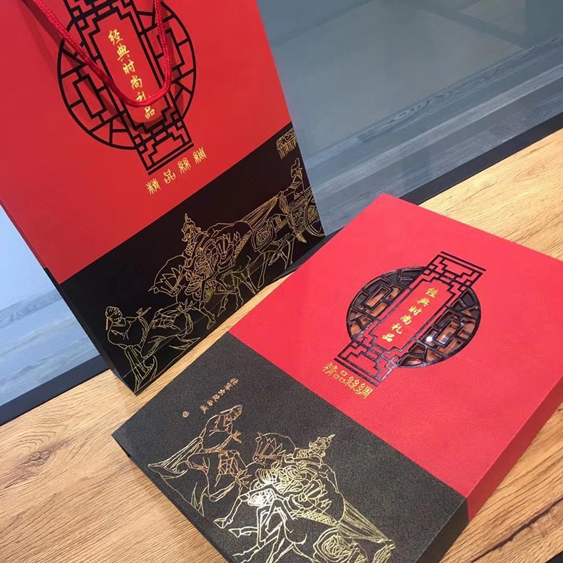 2026 High-End Exquisite Packaging Silk Scarf Special Gift Box Creative Packaging Box Handbag Various Styles - Image 1
