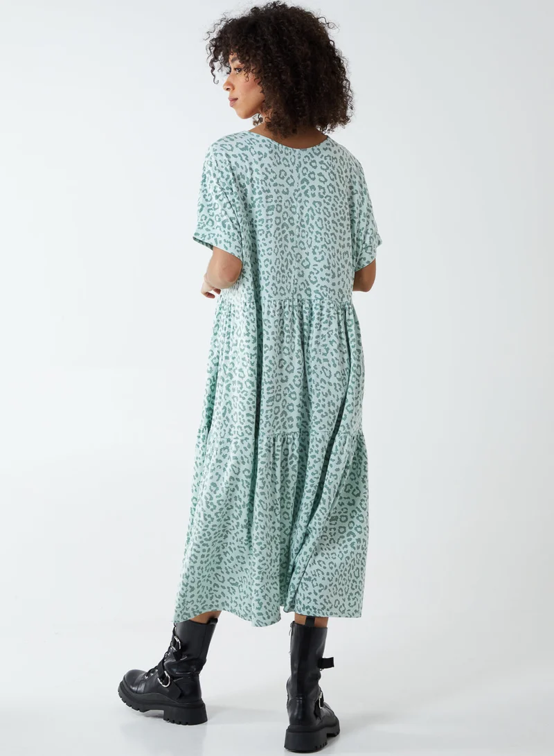 Blue Vanilla DIANA - Leopard Print Scoop Neck Tiered Dress