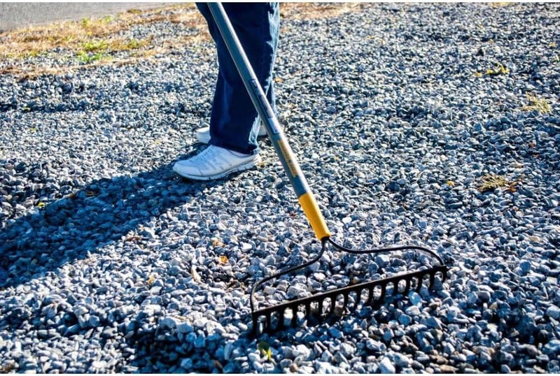 True Temper Heavy-Duty Steel Head Bow Rake 16T with Hardwood Handle - Image 4