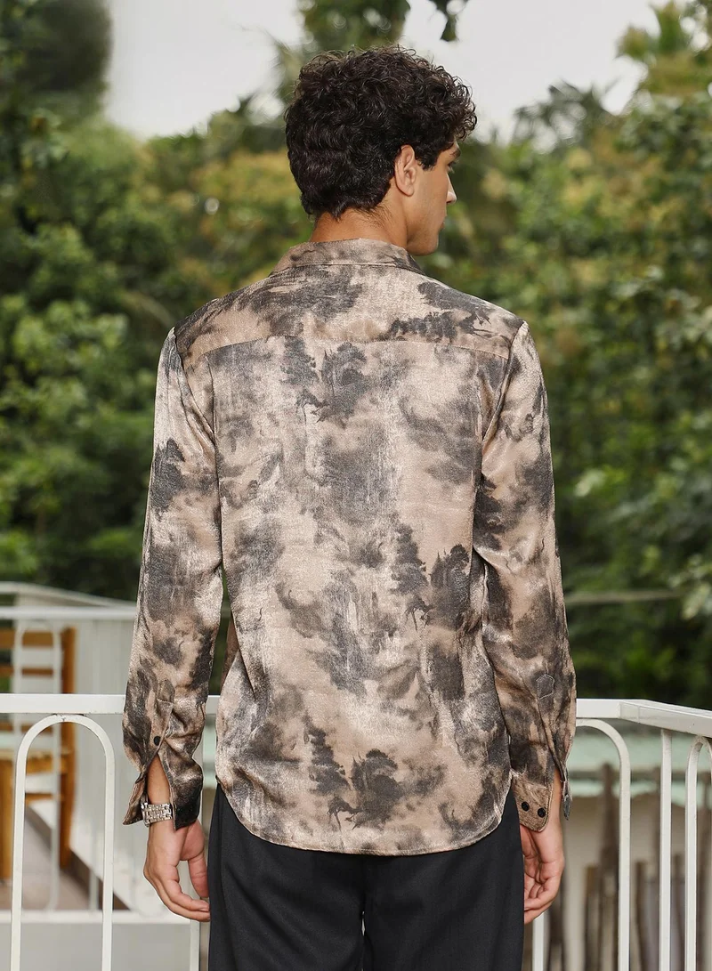 Campus Sutra Campus Sutra Men Gleaming-Blur Shirt | Spread Collar Long Cuffed Sleeves | Button Closure Curved Hem | Abstract-Print Suede Feel | Woven Fabric For Evening & Party Wear | Sand Beige