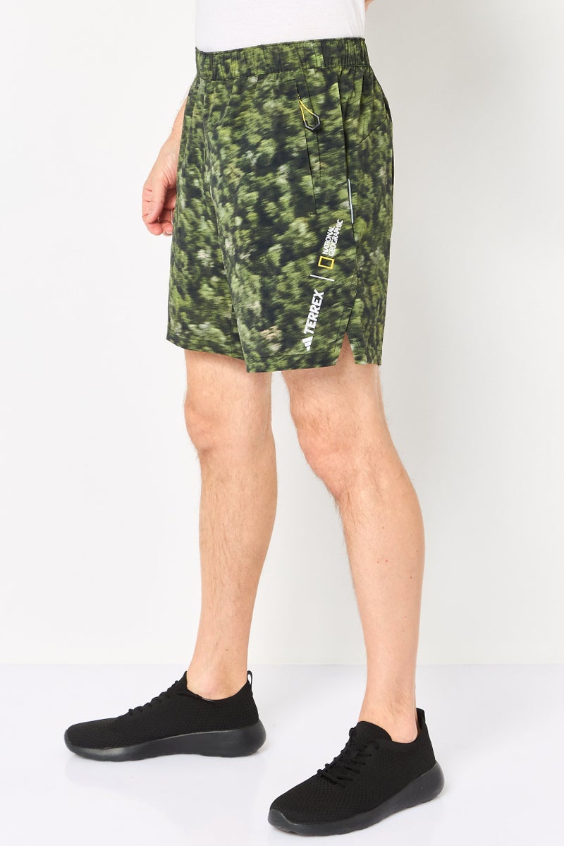 Adidas Men Sportswear Fit Training Shorts, Multicolor - Image 3