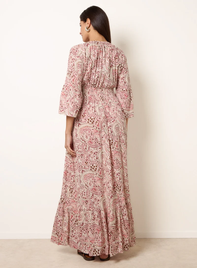 بلو فانيلا Printed Shirred Waist V Neck Maxi Dress