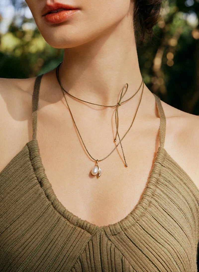 HEFANG olive pearl necklace - Image 4