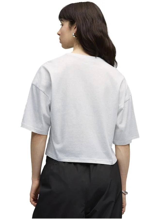 بوما تيشرت WARDROBE Essentials قصير بقصة واسعة للنساء
