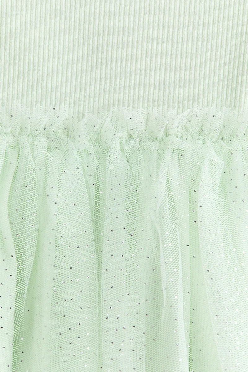 اتش اند ام فستان بتنورة من التول