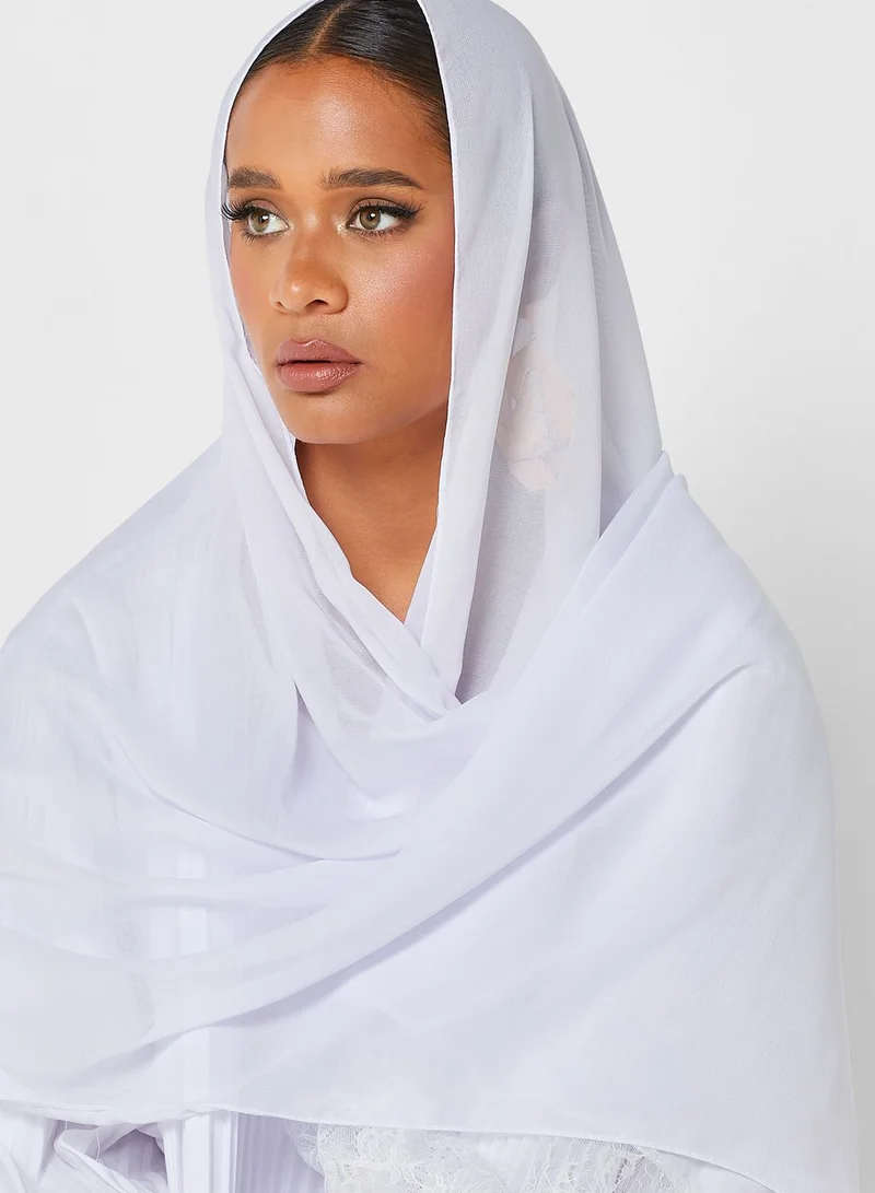 Khizana Pleated Detail Abaya With Sheila