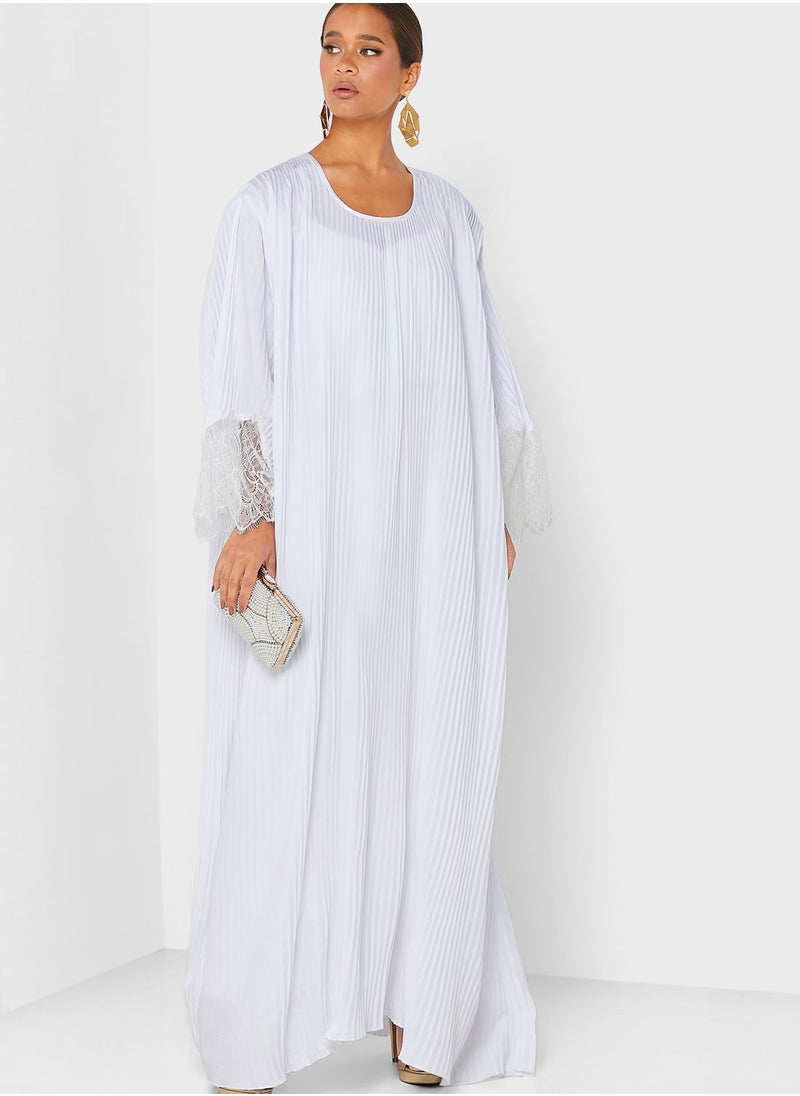 Khizana - Pleated Detail Abaya With Sheila - Image 1