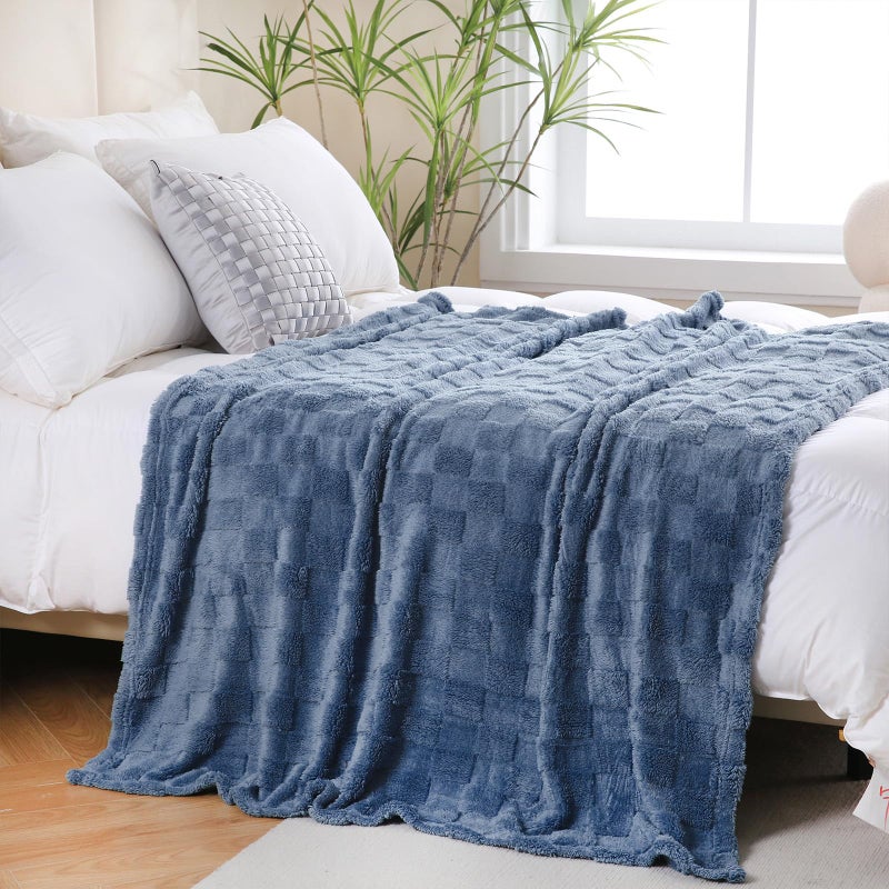 Linecooo Dusty Blue Fleece Throw Blanket 50â€Ã—60â€ for Couch Sofa Bed,Super Soft Cozy Plush Microfiber Flannel Blanket with 3D Checkered Design Lightweight for Adults,Woman,Girls - Image 5