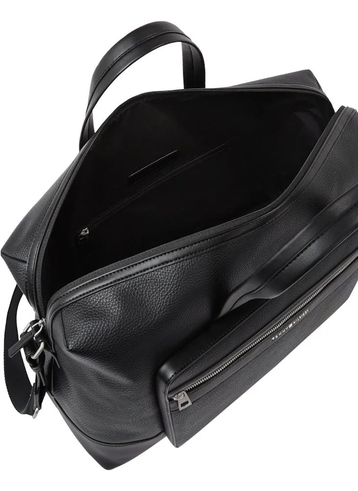 TOMMY HILFIGER DUFFLE BAG