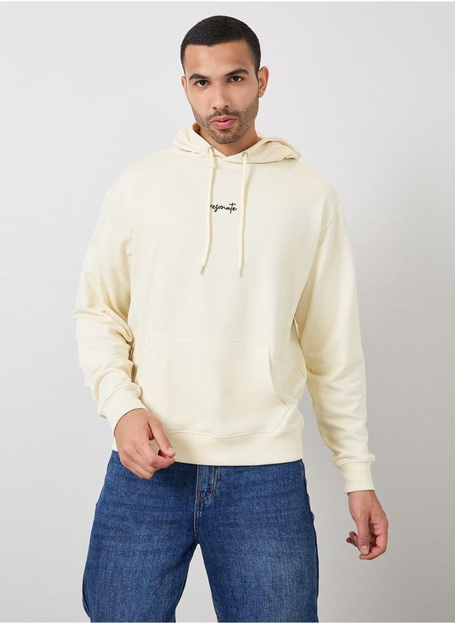 Embroidered Text Relaxed Fit Fleece Hoodie - pzsku/Z2827A4CC45327E9BACA9Z/45/_/1732177302/3e05d9da-6f90-4583-98ef-a22649e6dbd4